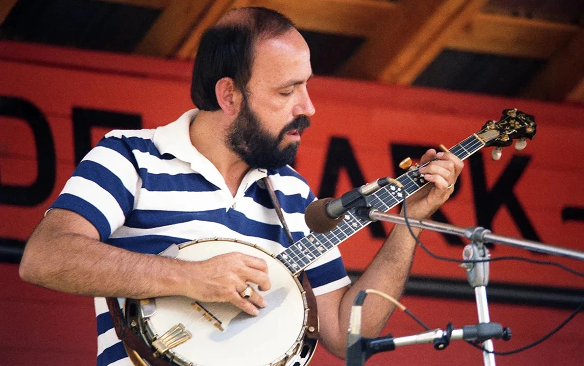 Banjo Player Ben Eldridge